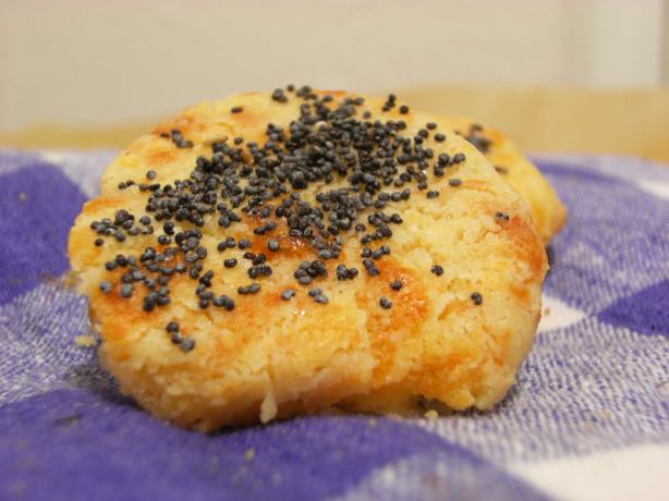 Cheddar Shortbread Bites. Photo by Lalaloula