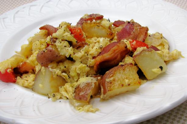 Country Scrambled Eggs. Photo by lazyme