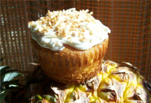 Pina Colada Cupcakes. Photo by wicked cook 46