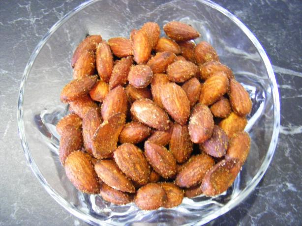 Fried Almonds. Photo by Sara 76