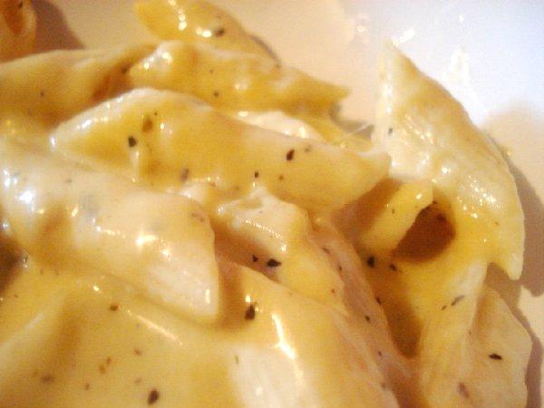 Easy Alfredo Sauce. Photo by Roxanne J.R.