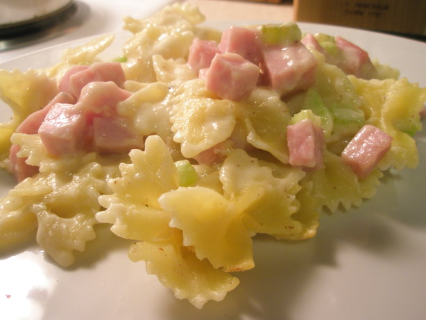 Baked Ham & Noodle Supper. Photo by dicentra