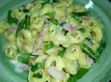 Tortellini and Asparagus in Garlic Cream Sauce