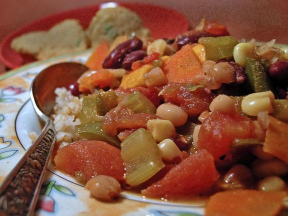 Nif's Vegetable Chili. Photo by justcallmetoni