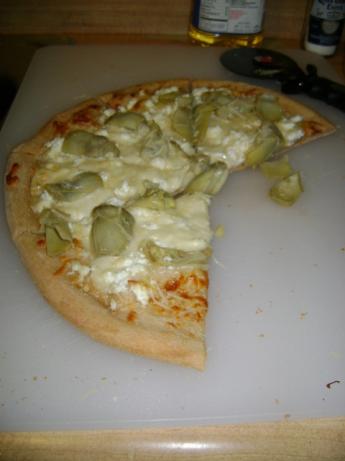 Quattro Formaggi Pizza. Photo by MEPeralto