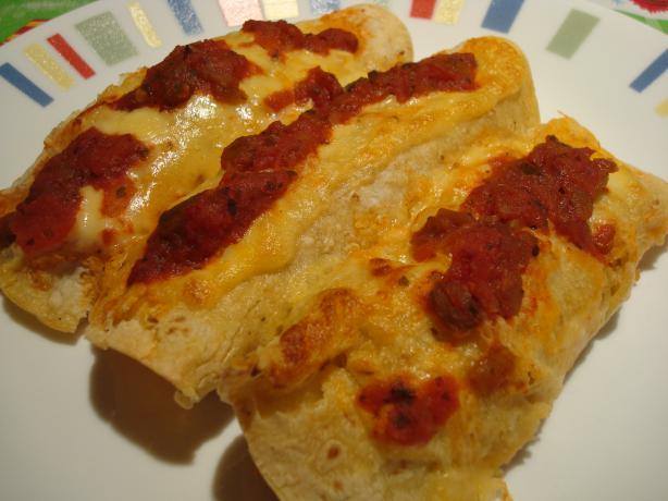 Vegetarian Bean Enchiladas. Photo by Starrynews