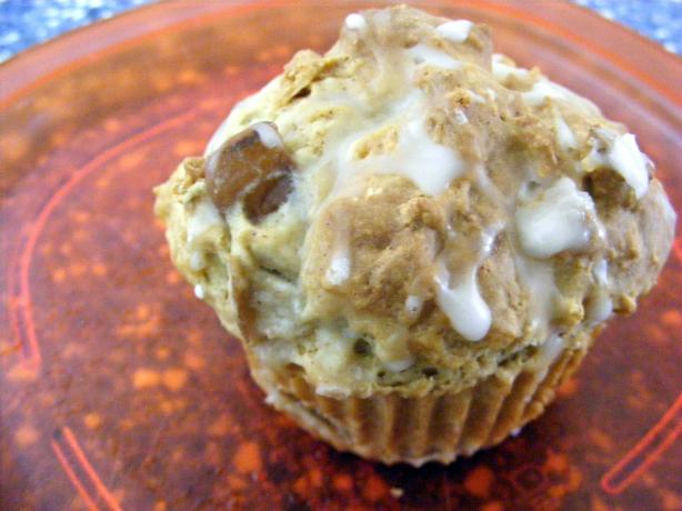 Glazed Pear Muffins ( Weight Watchers). Photo by Amy020