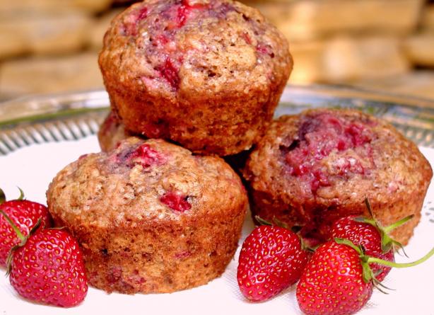 Berry-Smash Muffins (Strawberry Muffins). Photo by GaylaJ