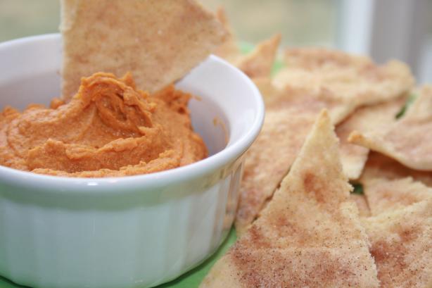 Peanut Butter Pumpkin Dip With Cinnamon Chips. Photo by **Tinkerbell**
