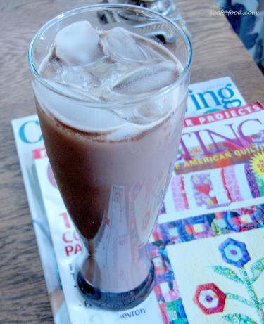 Healthy Iced Mocha. Photo by loof