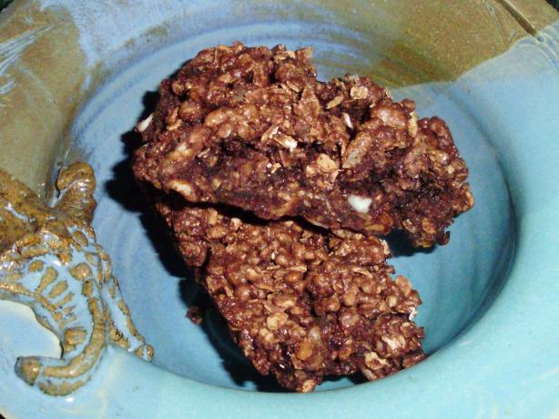 Healthy Banana Chocolate Granola Bars. Photo by I Can't Believe It's Healthy