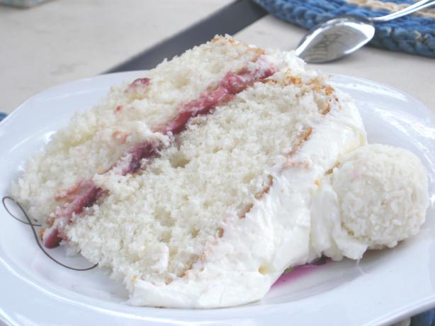 Kittencal's White Cake. Photo by Marie Nixon