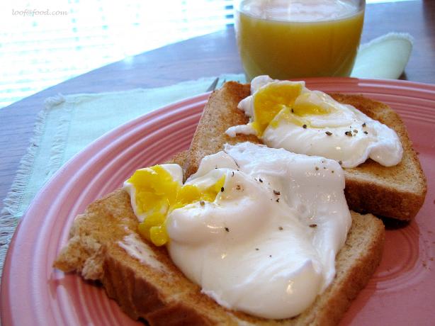 Nif's Perfect Poached Egg. Photo by loof