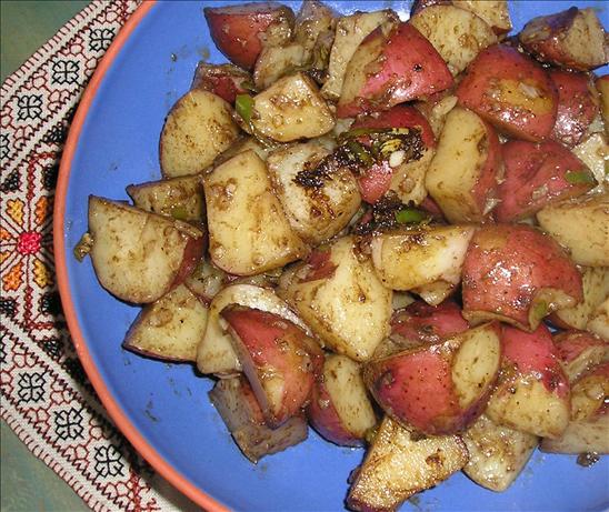 Potato fried in garlic (chauke aaloo). Photo by Jenny Sanders