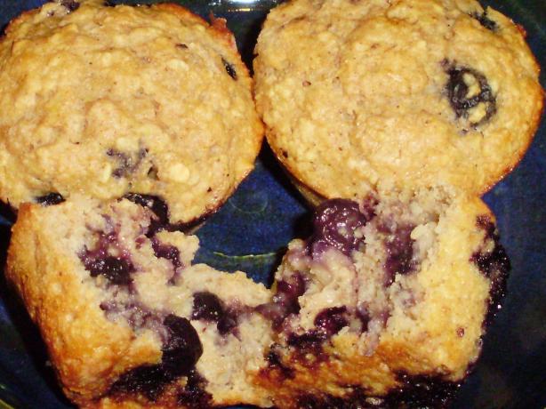 Healthy Low-Fat Blueberry (Or Chocolate) Oatmeal Muffins. Photo by I Can't Believe It's Healthy