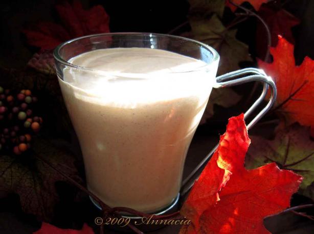 Vegetarian Breakfast Smoothie. Photo by Annacia