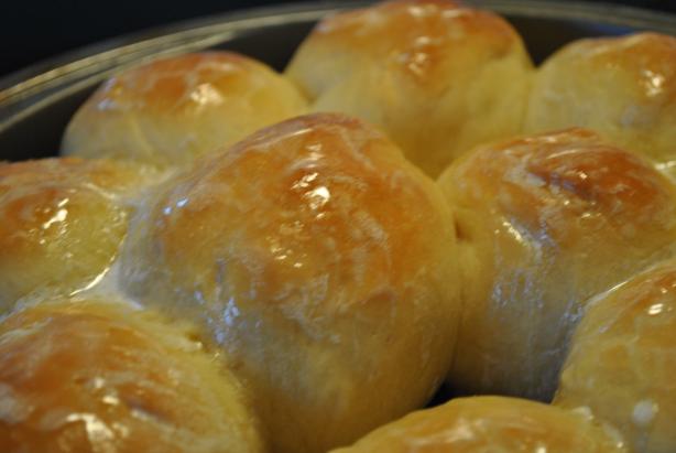Honey Rolls (Bread Machine). Photo by joanna21