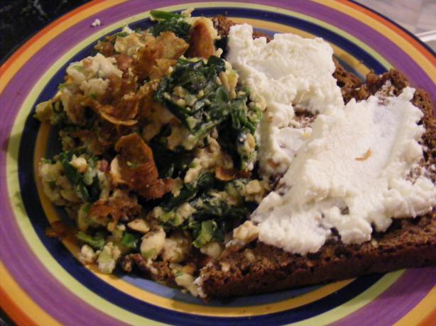 Spinach Omelette (21 Day Wonder Diet: Day 9). Photo by Sara 76