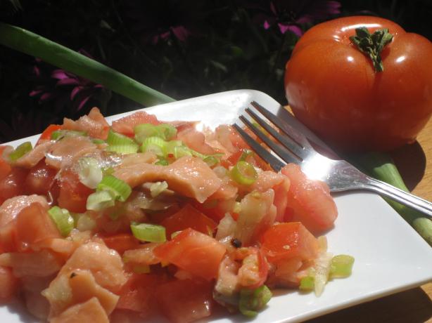 Salted Salmon and Tomato Salad With Onions (Aka Lomi Lomi Salmon. Photo by Pneuma