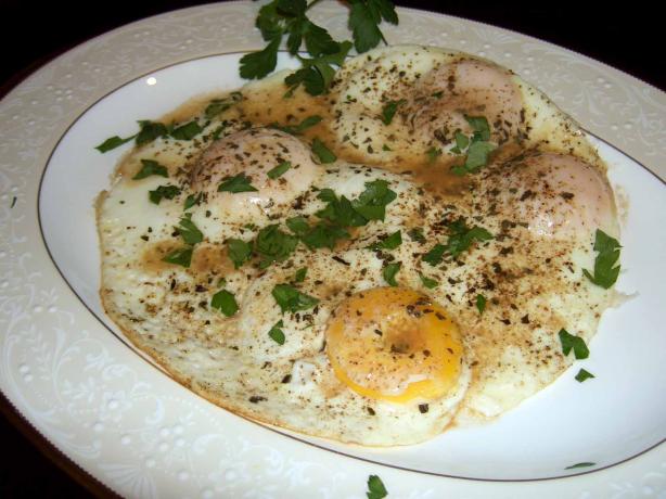 Ww Friendly Low Carb Fried Eggs With Vinegar. Photo by mersaydees