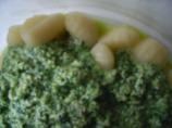 Spinach and Ricotta Tortellini With Ricotta and Herb Sauce