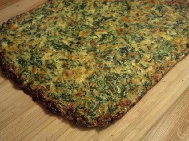 Low Carb Spinach-Cheese "bread". Photo by Pdorf