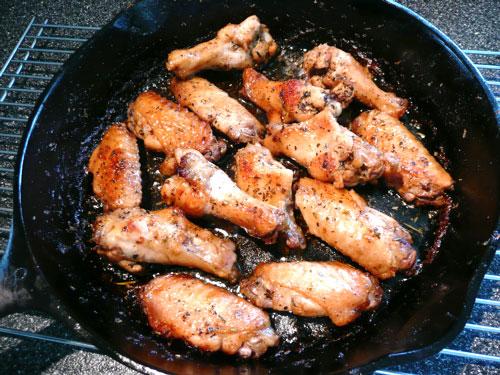 Baton Rouge Chicken Wings. Photo by Mikekey