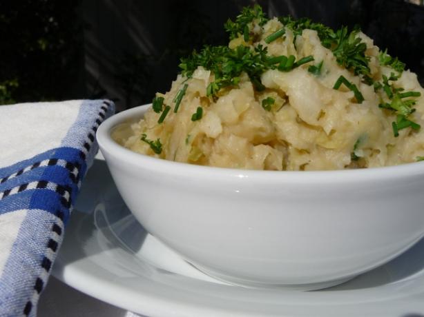 Champit Tatties: Scottish Mashed Potatoes. Photo by BecR