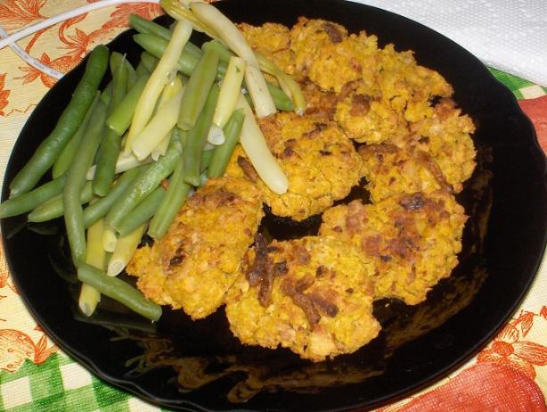 Vegan Fried Chicken/Vegan Chicken Nuggets (Gluten-Free). Photo by the80srule