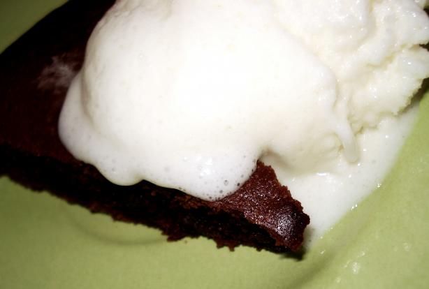 Nutribar Vanilla "brownies". Photo by Geniale Genie