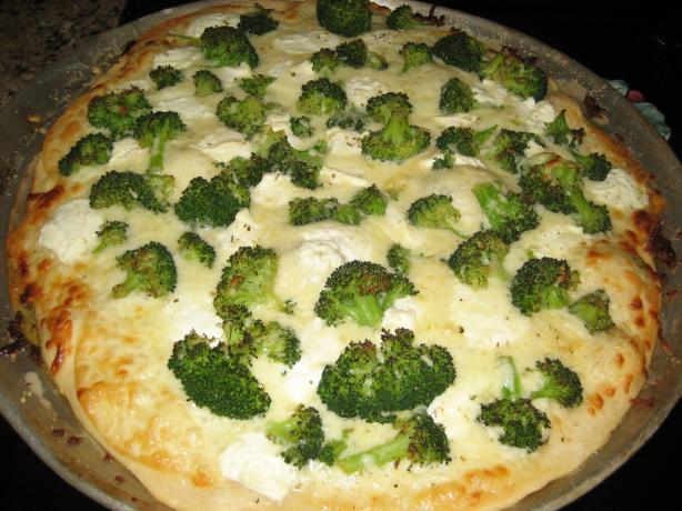 Four Cheese White Broccoli Pizza (Easy). Photo by BlondieItaliana