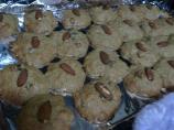 Cakey Oatmeal Raisin Cookies. Photo by milliwuu