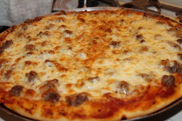 Bobby Flay's Chicago Deep-Dish Pizza Dough; Throwdown Recipe. Photo by 2Carrie