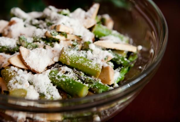 Fresh Balsamic Asparagus Salad. Photo by CulinaryExplorer