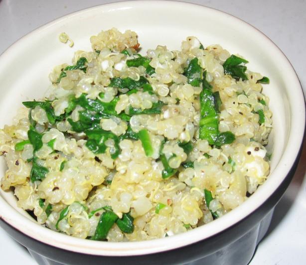 Quinoa With Spinach and Feta Cheese. Photo by Katanashrp