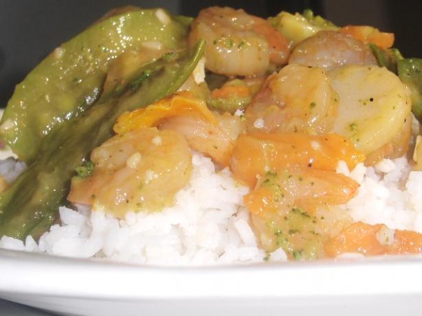 Stir-Fried Shrimp in Garlic Sauce. Photo by daisygrl64