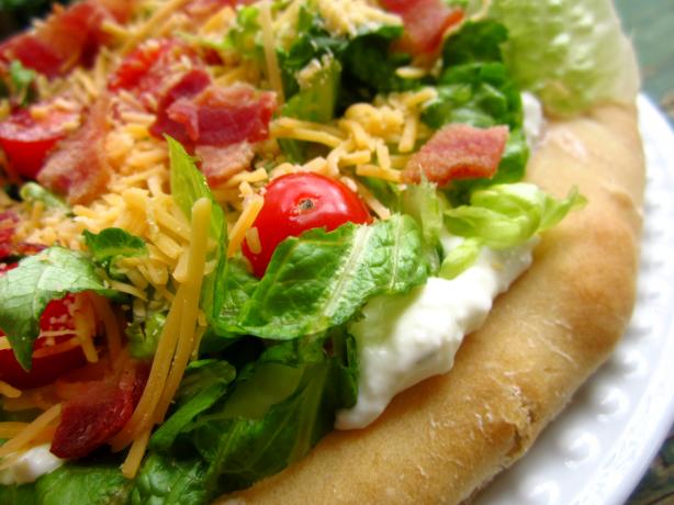 BLT Ranch Salad Pizza-Pampered Chef. Photo by gailanng