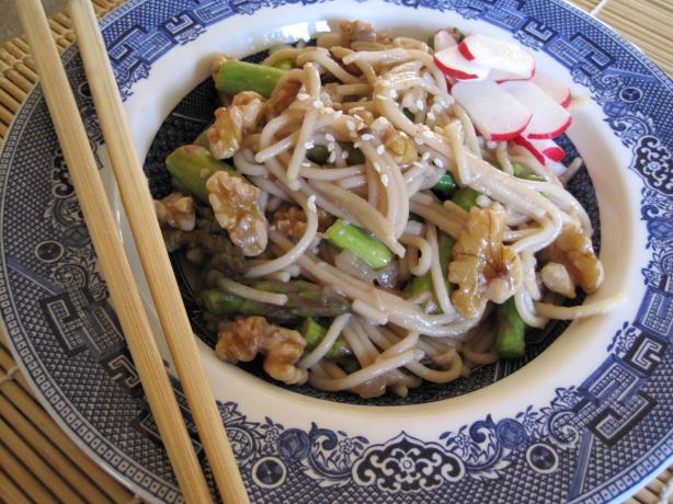 Spring Noodle Stir-Fry With Asparagus and Walnuts. Photo by magpie diner