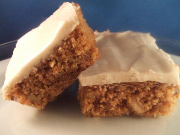 Cinnamon Graham Cracker Cake. Photo by Vseward (Chef~V)