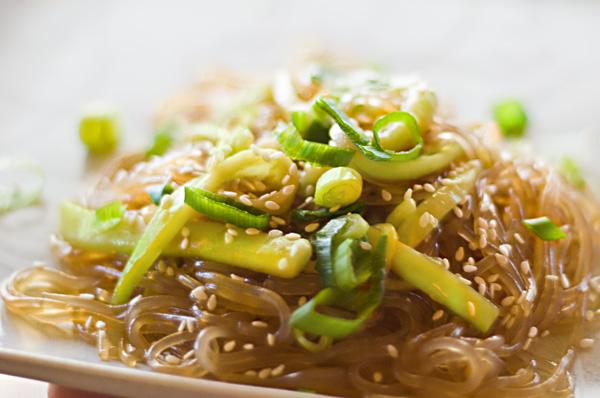 Noodles in Sesame-Soy Sauce. Photo by *Bellinda*