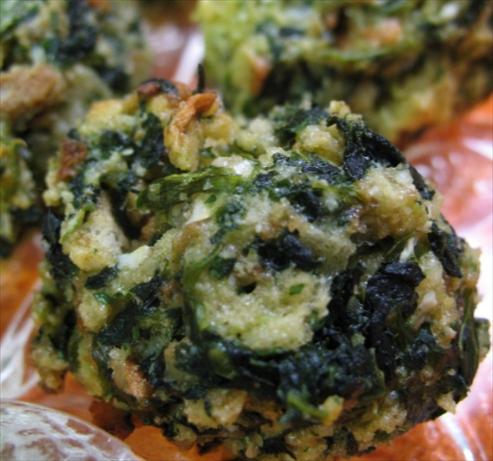 Spinach Balls (appetizer). Photo by R.Lynn