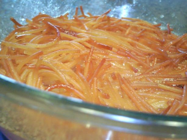 Jerusalem Peppery Kugel (Kugel Yerushalmi). Photo by Coasty