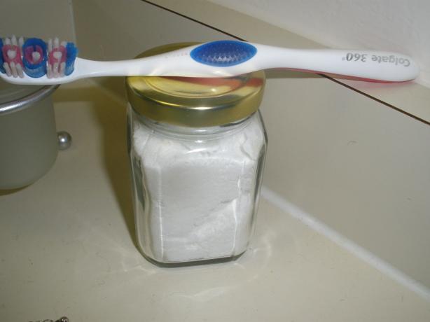 Natural Whitening Toothpaste. Photo by ThatSouthernBelle