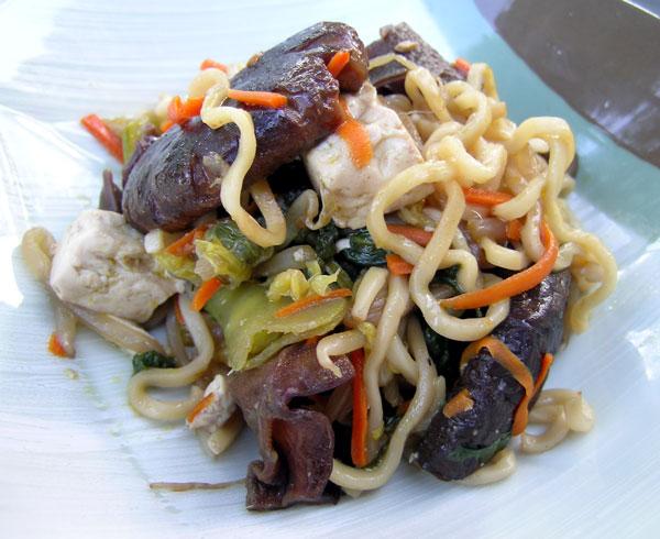 Lo Han Jai - Buddhist Vegetarian Stew. Photo by Rinshinomori