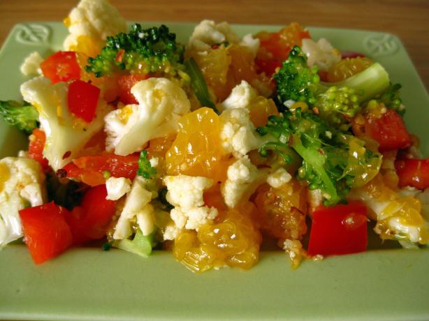 Cauliflower Orange Salad (Raw Food). Photo by WiGal