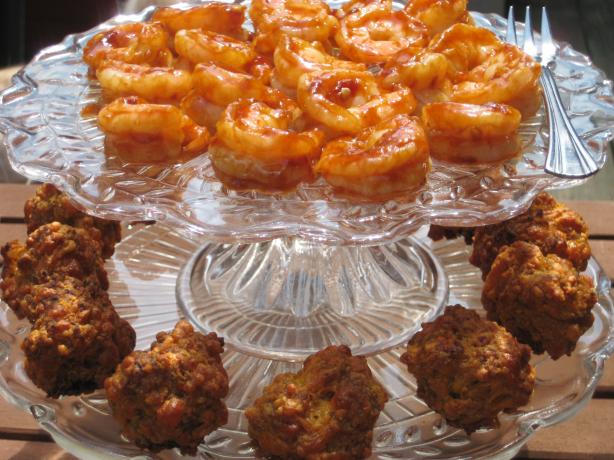 Sweet and Spicy Garlic Shrimp. Photo by DeeVaFoodie