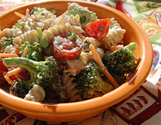 Creamy Broccoli Pasta Salad. Photo by rickoholic83