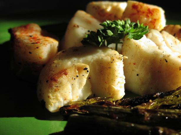 Skewered Scallops. Photo by TeresaS