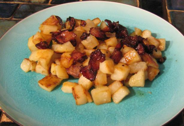 Patatas Bravasi. Photo by breezermom