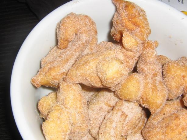 Churros (Spanish Doughnuts). Photo by Jamilahs_Kitchen